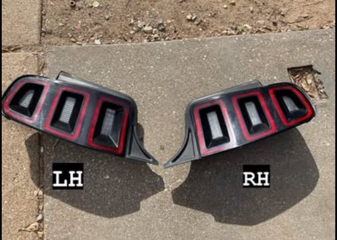 2013 Mustang Taillights 