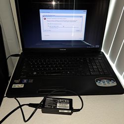 Toshiba C675D-S7101 Laptop Computer - No Storage Hard Drive
