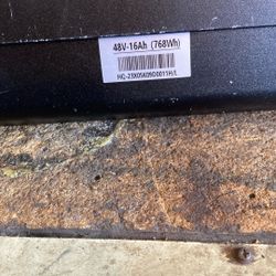 Electric bicycle battery brand new with hardware