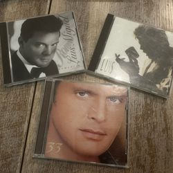 LUIS MIGUEL Lot Of 3 CDs -ROMANCE Romances 33