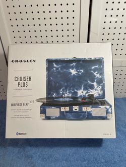 Cruiser Plus portable turntable