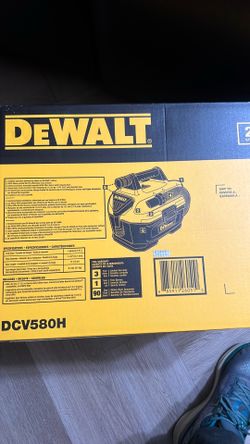 DeWalt Cordless Wet-Dry Vac DCV580H
