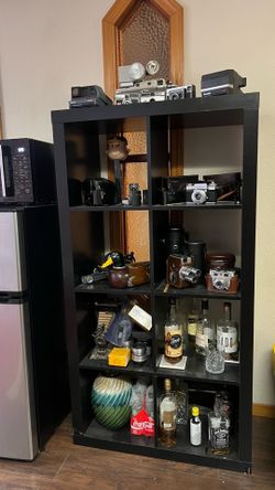 IKEA 4x2 Cube Shelf