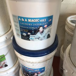 5 Gallon Laundry Detergent/ 5 Gollones  De Jabón