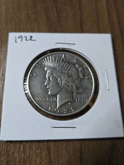 1922 silver Peace Dollar