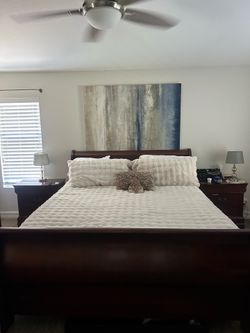 California King bedroom set