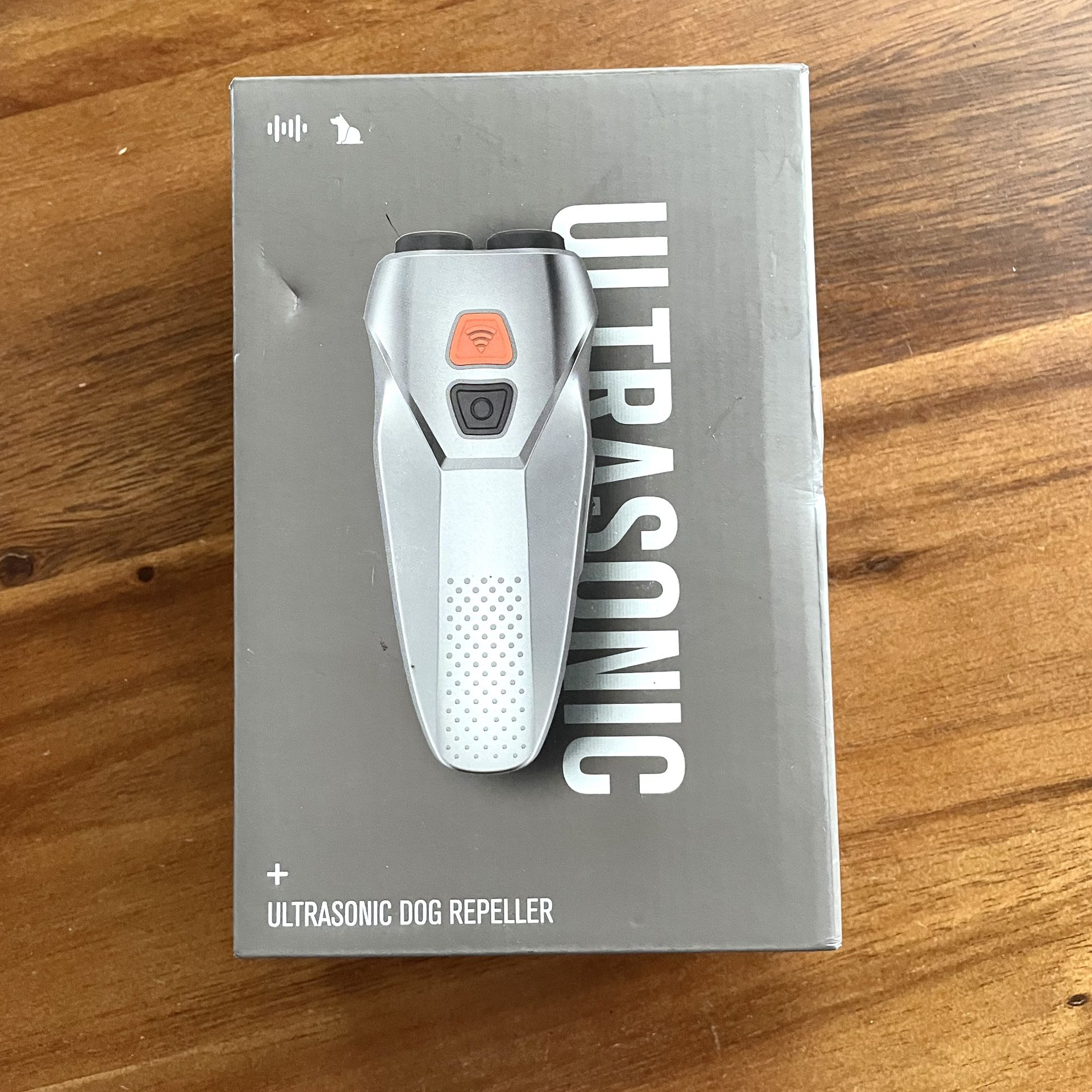 Ultrasonic Dog Repeller ~ LED Flashlight and Repeller - **NEW & TESTED**