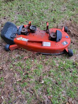 Husqvarna Zeroturn 46"Deck  Needs Welding 