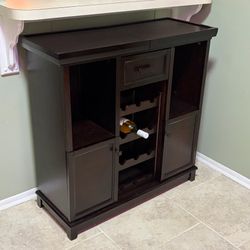 Wine Bar Cabinet / Expandable Server Console