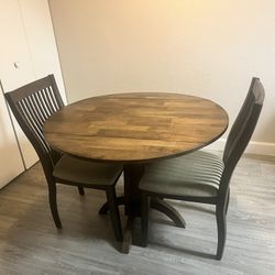 dining table 2 chairs
