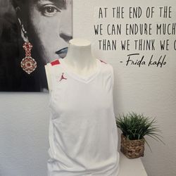 NWT Men's Jordan White and Red Sleeveless Basketball Jersey Size Medium 