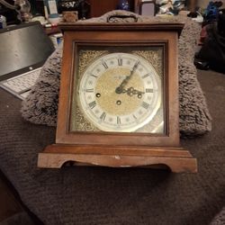 Howard Miller Mantel Clock 