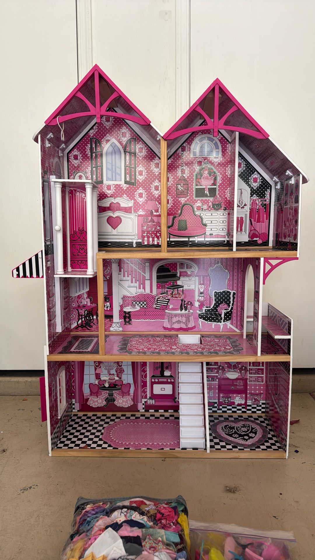 Barbie Dream House with Allll The Swag