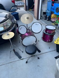 Gammon 5-Piece Junior Starter Drum Kit in purple