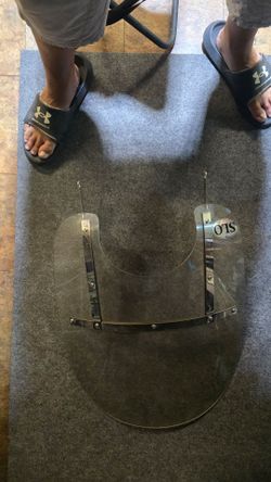 Genuine OEM Harley-Davidson Quick-Detachable King-Size Windshield Assembly