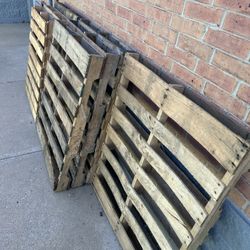 7 Pallets FREE PICKUP Vernon Hills
