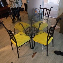 3 Inch Glass Table With 4 Chairs 