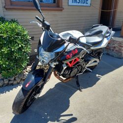 APRILIA 750 