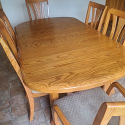 Dining Room Table (6 Chairs)