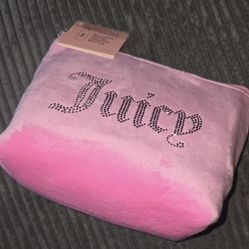 NEW Juicy Couture pink velvet cosmetic bag