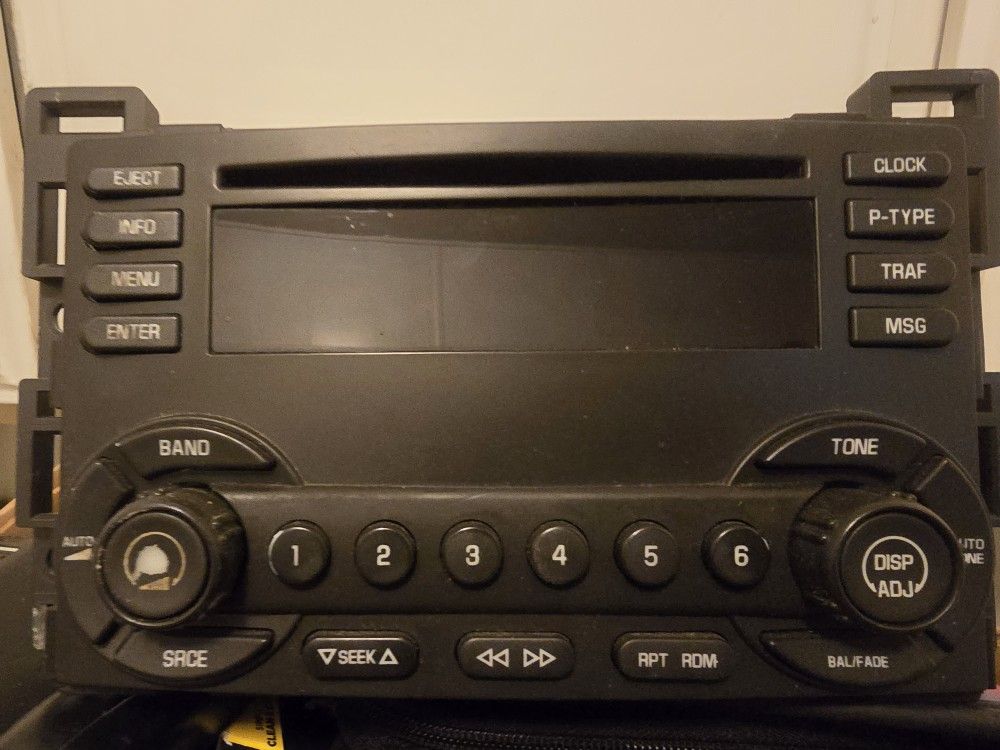 2005 Chevy Malubu Original Radio Gm Part (contact info removed)8