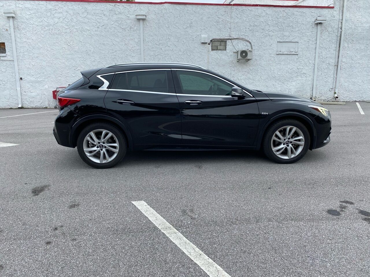 2018 Infiniti QX30