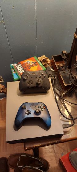XboxoneX (Gold Rush edition Bndle)