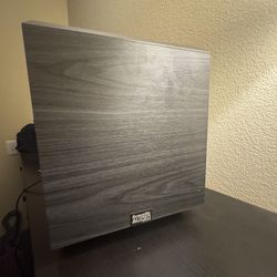 Powered Subwoofer 