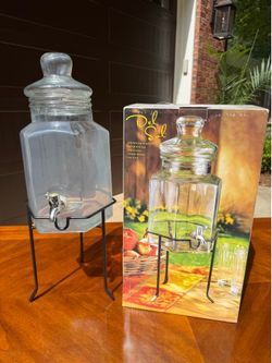Glass drink dispenser