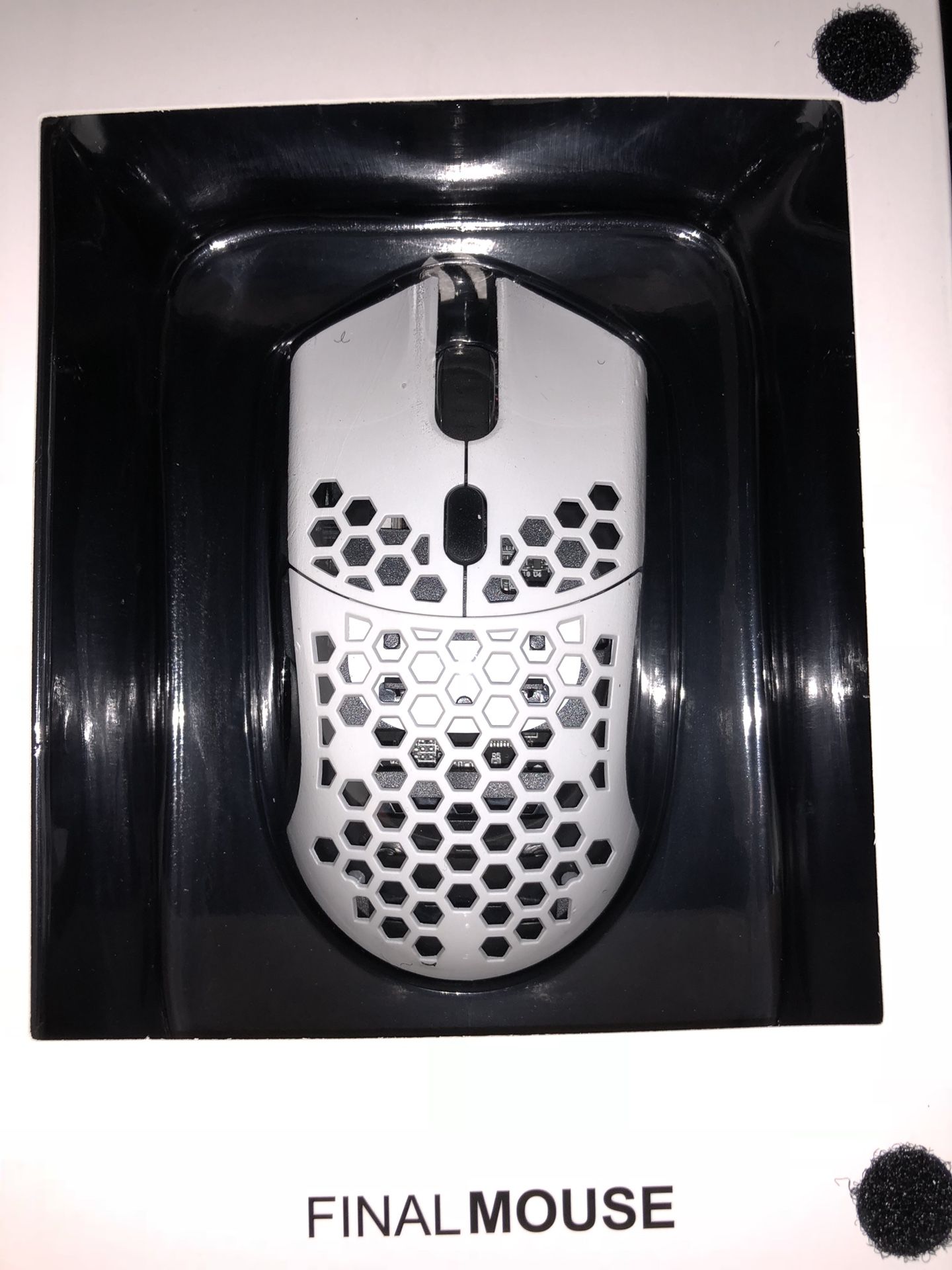 Finalmouse Ultralight Pro (BRAND NEW)