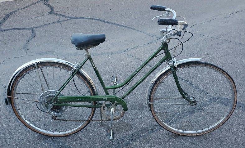 1970's Vintage Schwinn 5 Speed Ladies Road Bikes - All Original 
