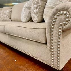 Dovemont Putty Sectional ❗Ashley Brand New 