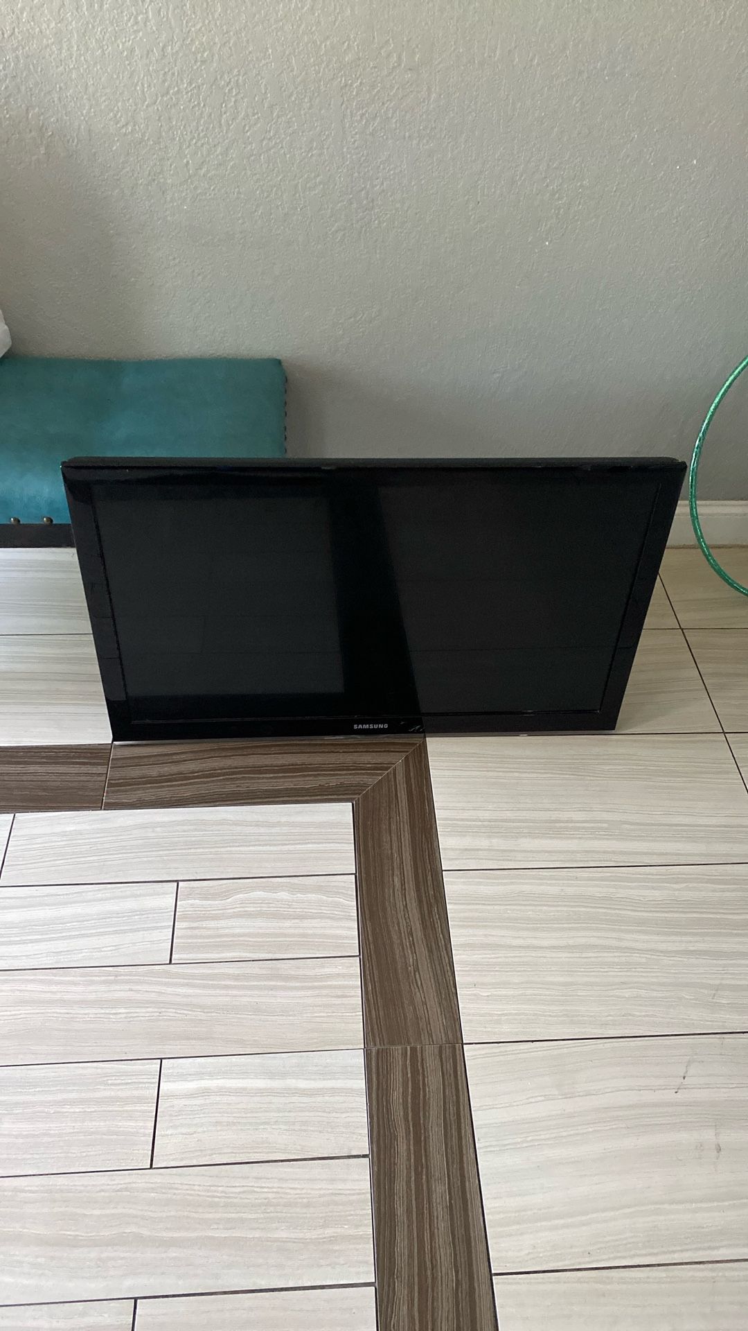 55 inch Samsung TV