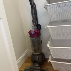 Dyson Ball Upright Vacuum