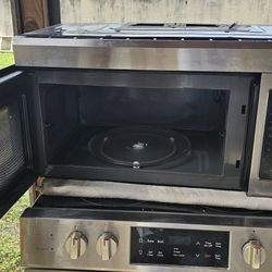 Microwave With Extractor Fan