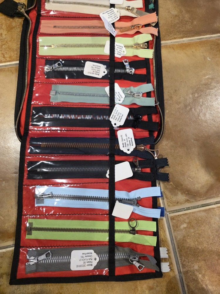 Lot Of 38 Assorted Lengths Colored Nylon Metal Parka Zippers NEW