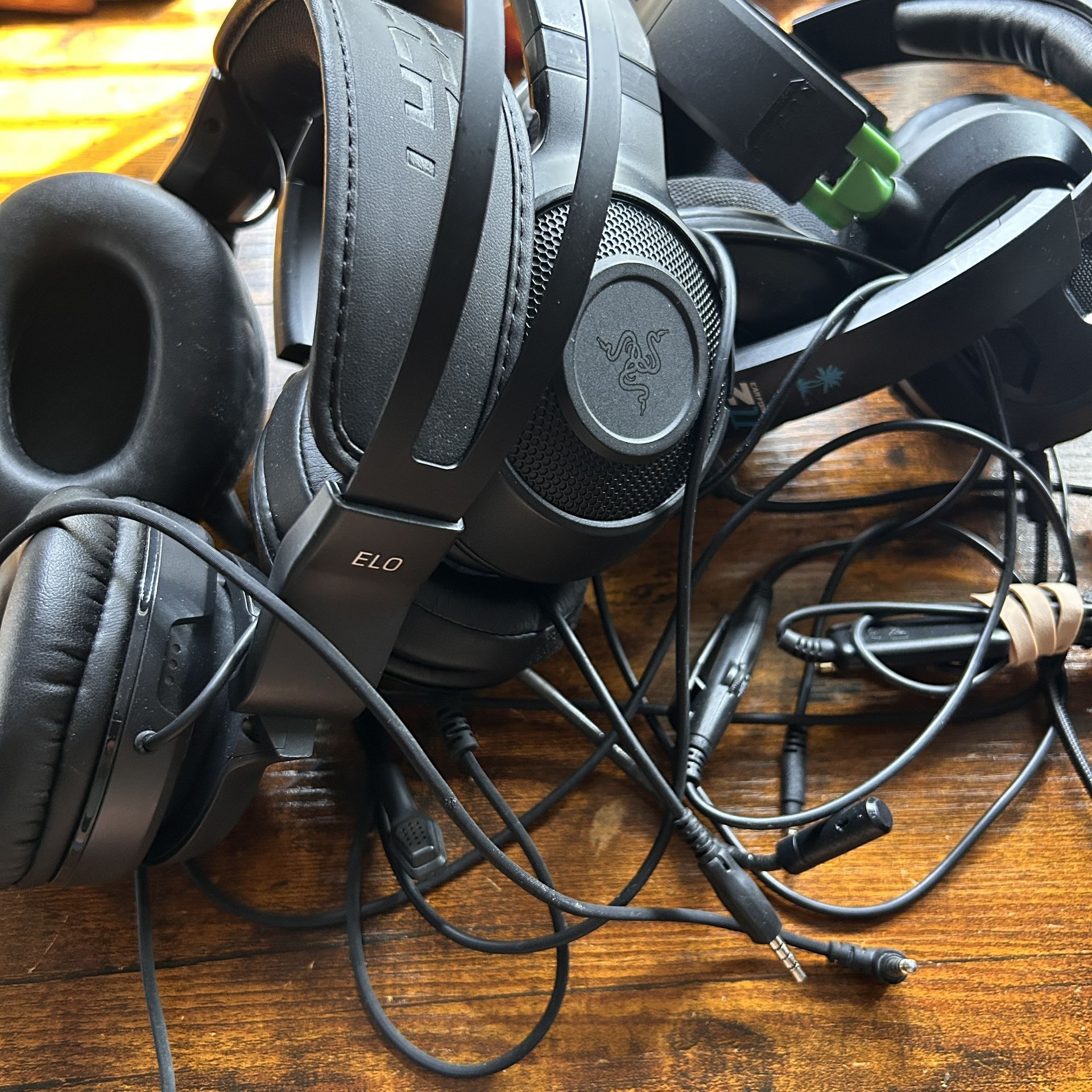 Lot Of 4 Pairs Of Gaming Headphones (Various Brands - Working Condition)