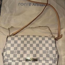 Louis Vuitton Damier Azur Favorite PM