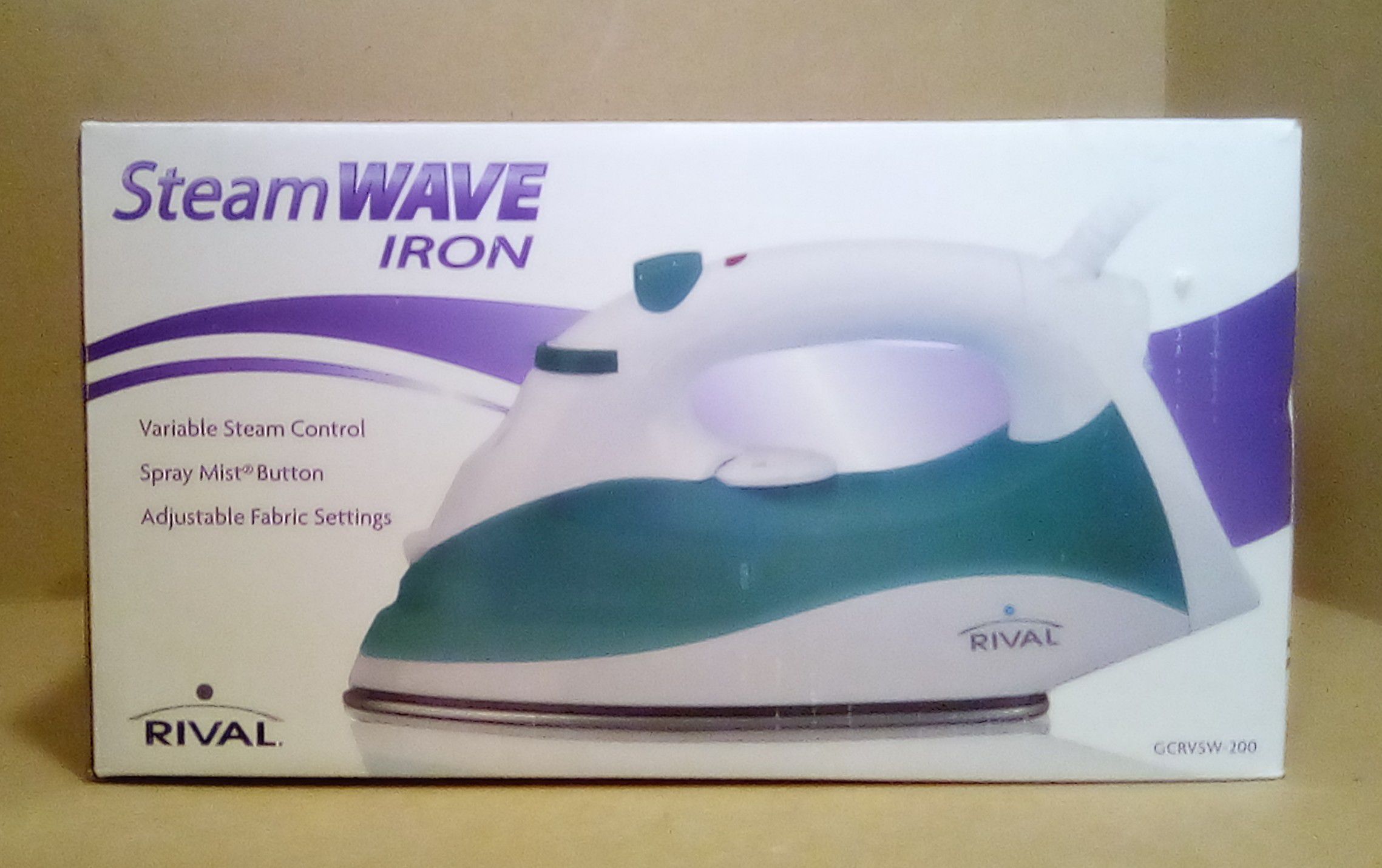 White/Teal Rival Steam Wave Iron