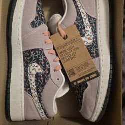 JORDAN 1 DUNK LOW SE SIZE 7Y