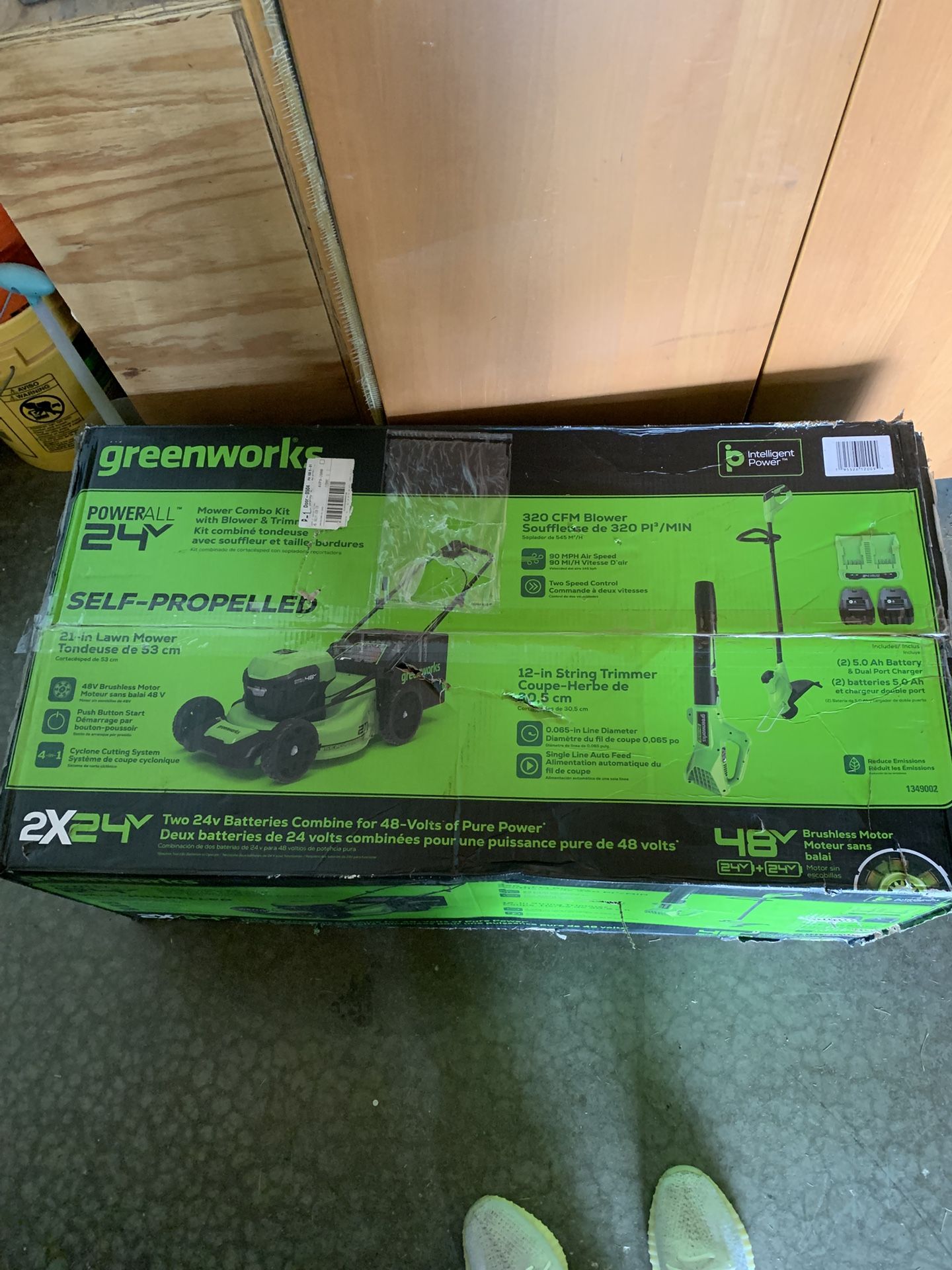 Greenworks 24V Cordless Mower Trimmer & Blower Kit
