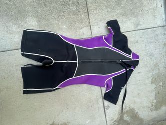 Kids Wetsuit (Small)