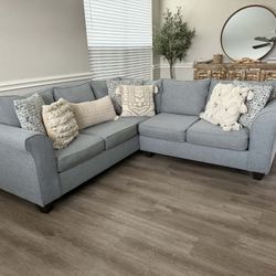 Beautiful Light Gray Sectional Sofa 