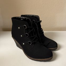 Black Ankle Boots