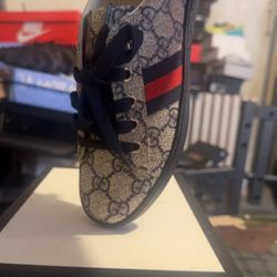 Gucci Sneaks 