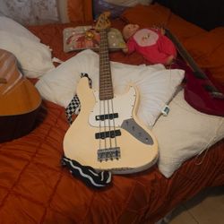 Guitar 🎸