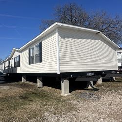 4 BEDROOM HOME AND LAND UNDER 200k!