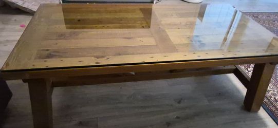 Wooden Coffee Table with Customized Tempered Glass Top