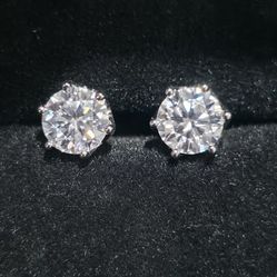 MOISSANITE BRILLIANT CUT EARRINGS  VVS1 D COLOR STONES