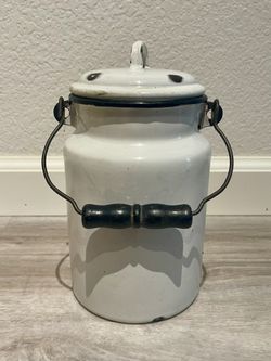 Vintage White Enamelware Milk Cream Can Pail Rustic Farm Decor